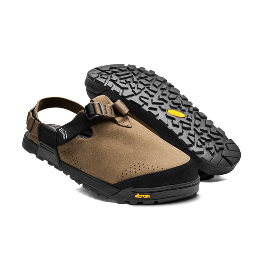 【BEDROCK SANDALS】Mountain Clog Synthetic Suede