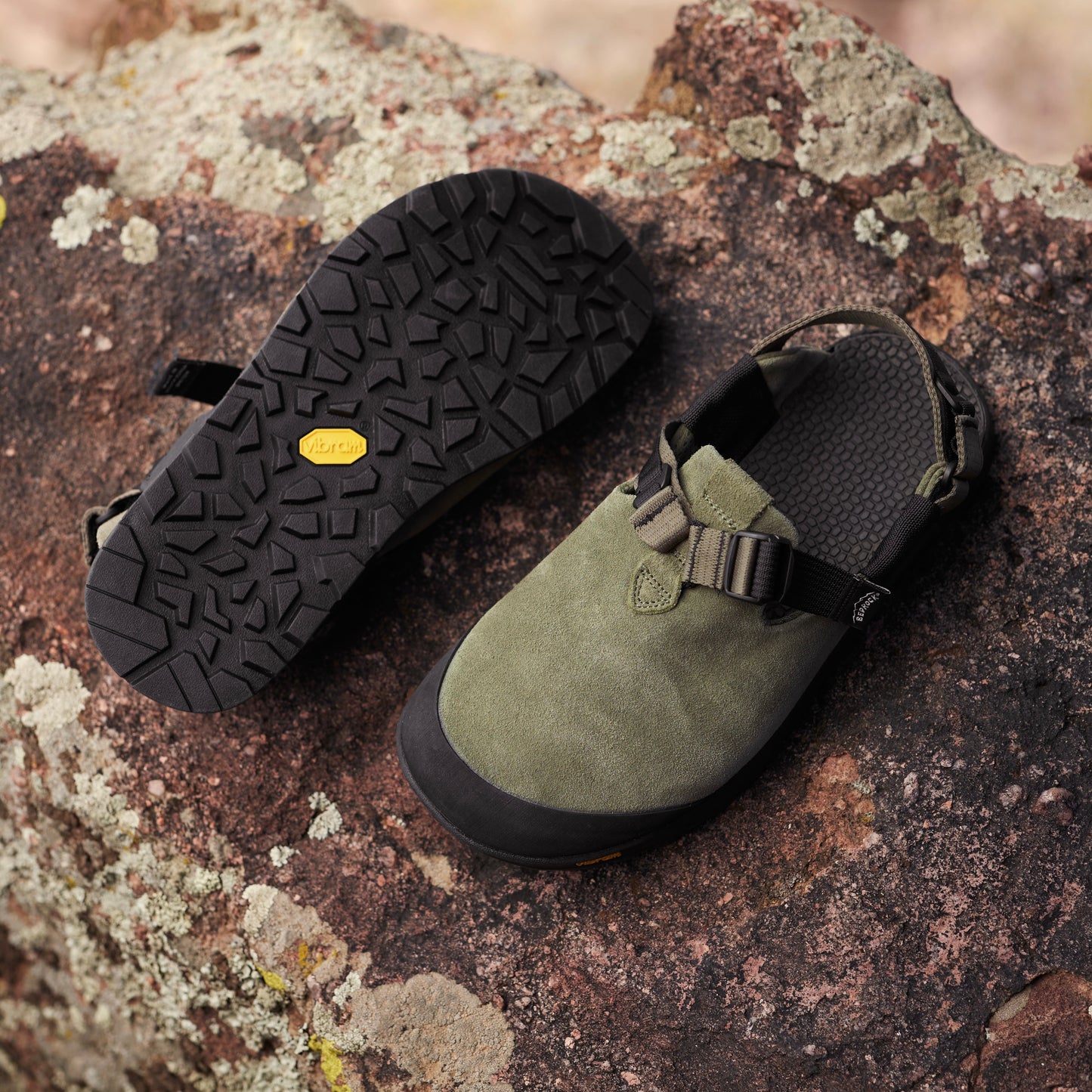 【BEDROCK SANDALS】Mountain Clog Suede Leather