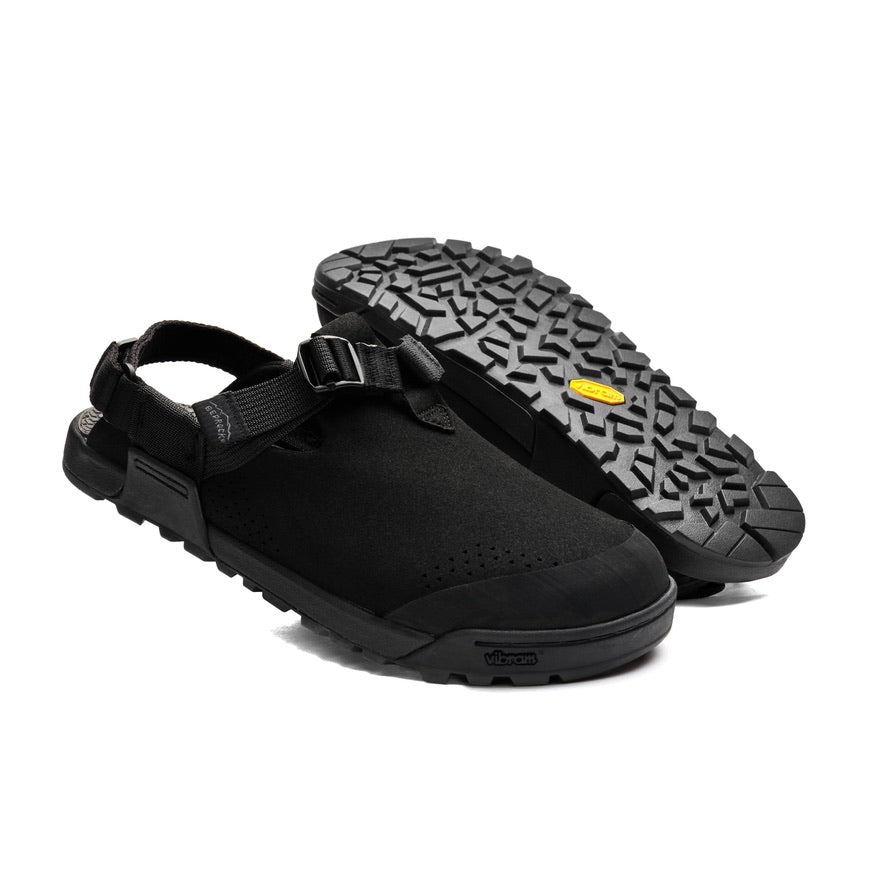 【BEDROCK SANDALS】Mountain Clog Synthetic Suede