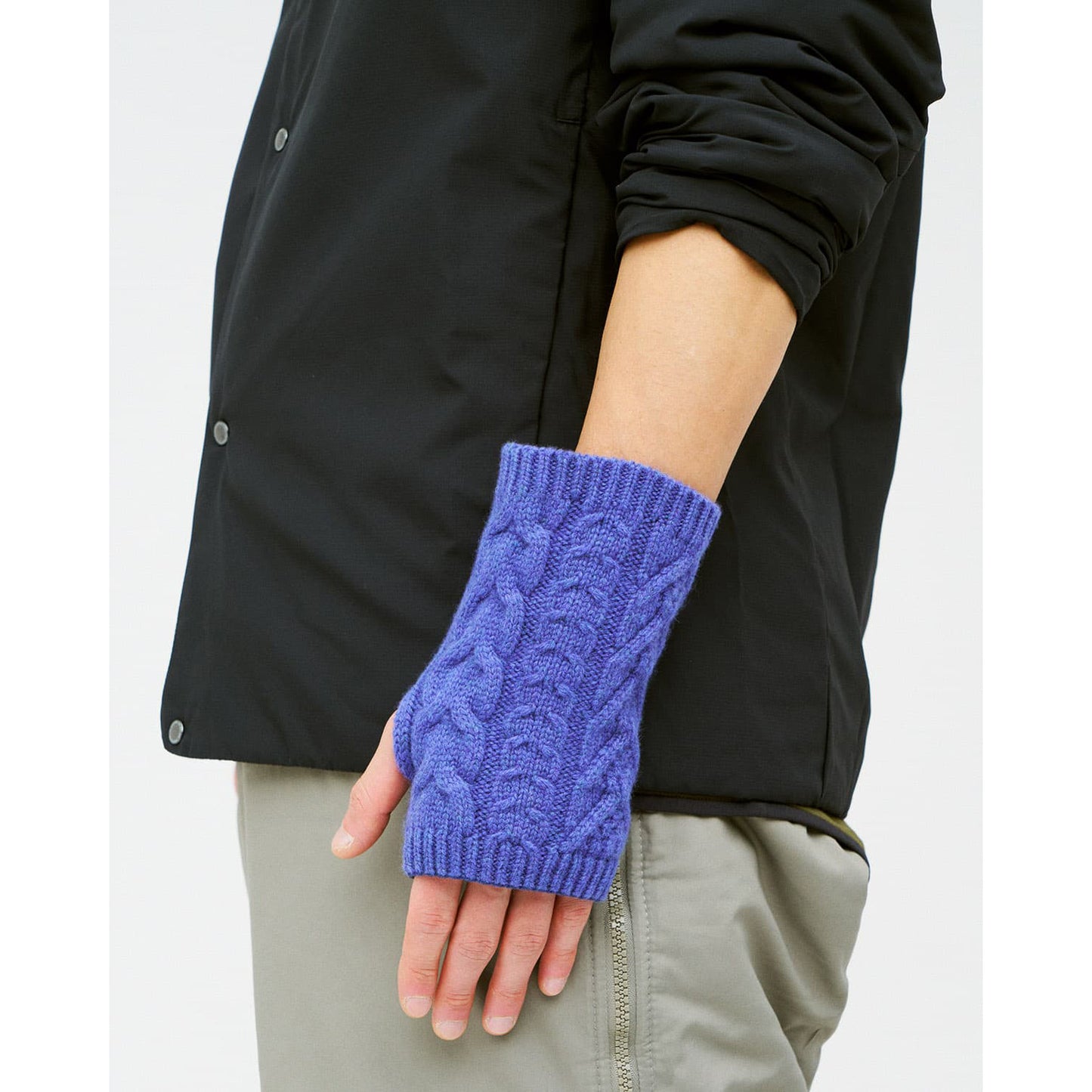 h253-928/Stratus Arm Warmers