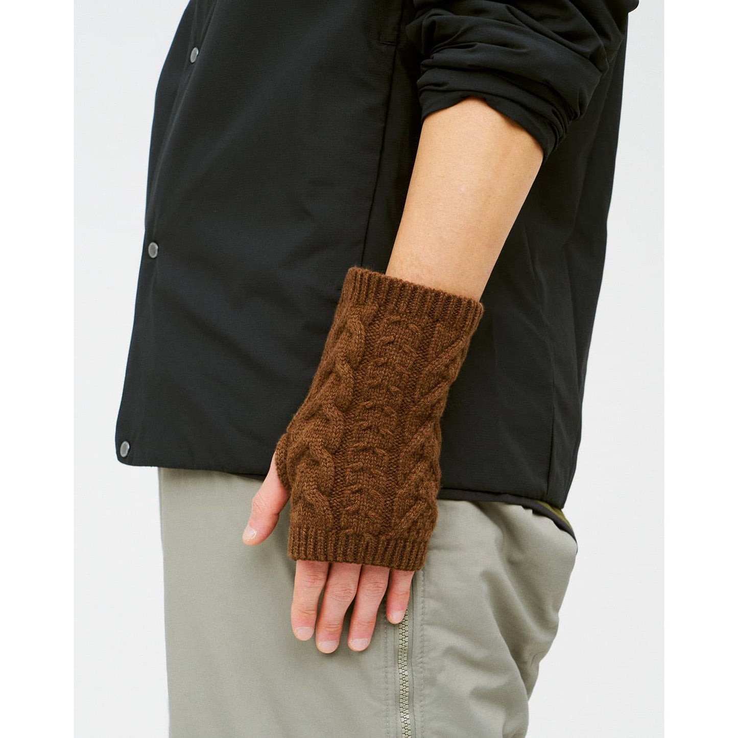 h253-928/Stratus Arm Warmers